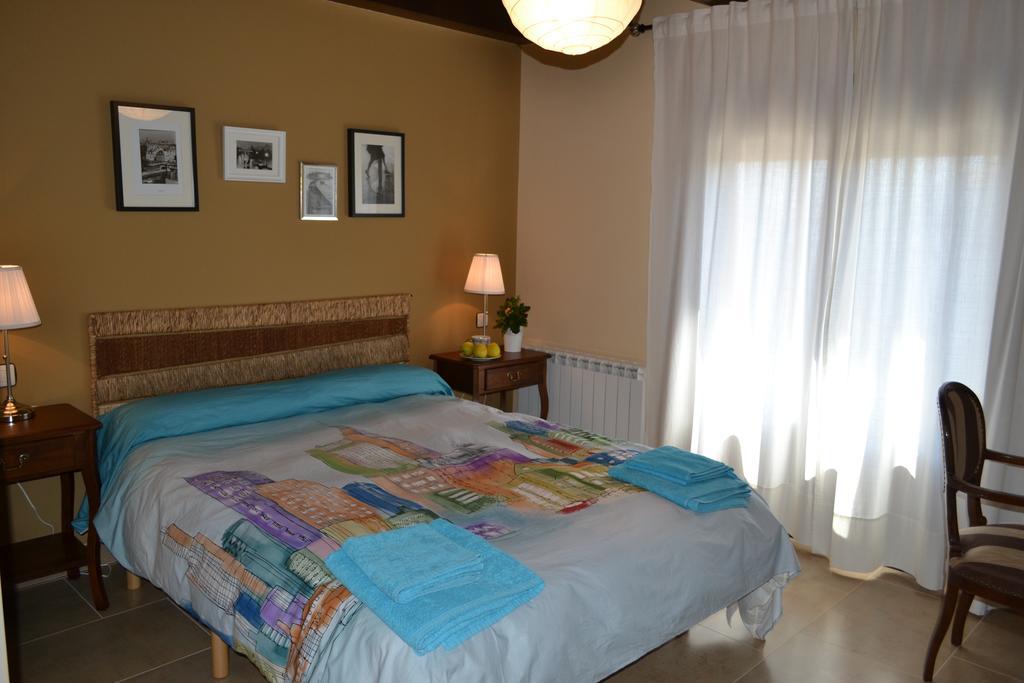 La Cantamora Hotel Rural ペスケラ・デル・ドゥエロ 部屋 写真