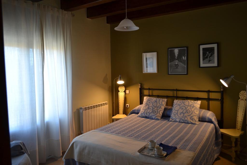 La Cantamora Hotel Rural ペスケラ・デル・ドゥエロ 部屋 写真
