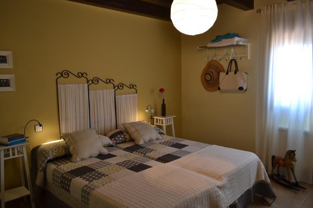 La Cantamora Hotel Rural ペスケラ・デル・ドゥエロ エクステリア 写真